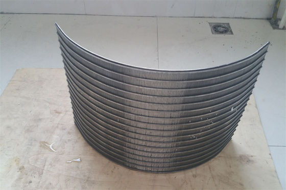 견고한 시브 굽기 스크린 5-50mm 두께 3x20mm 프레임 크기 너비 2.2-3.0mm 윙 와이어 지원 와이어